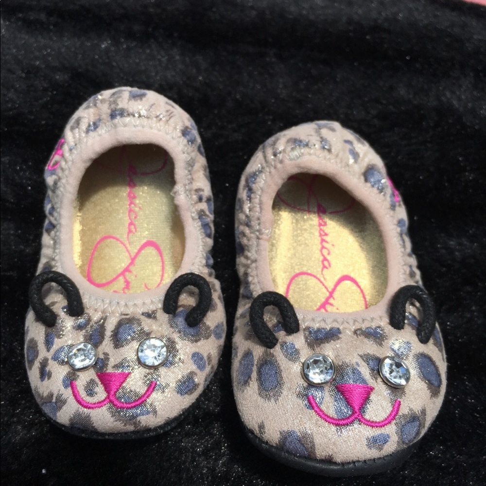 Toddler leopard slippers